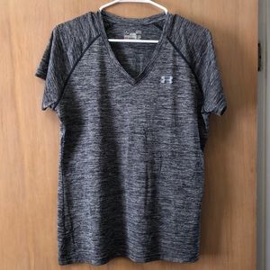 Women’s heathered gray v neck